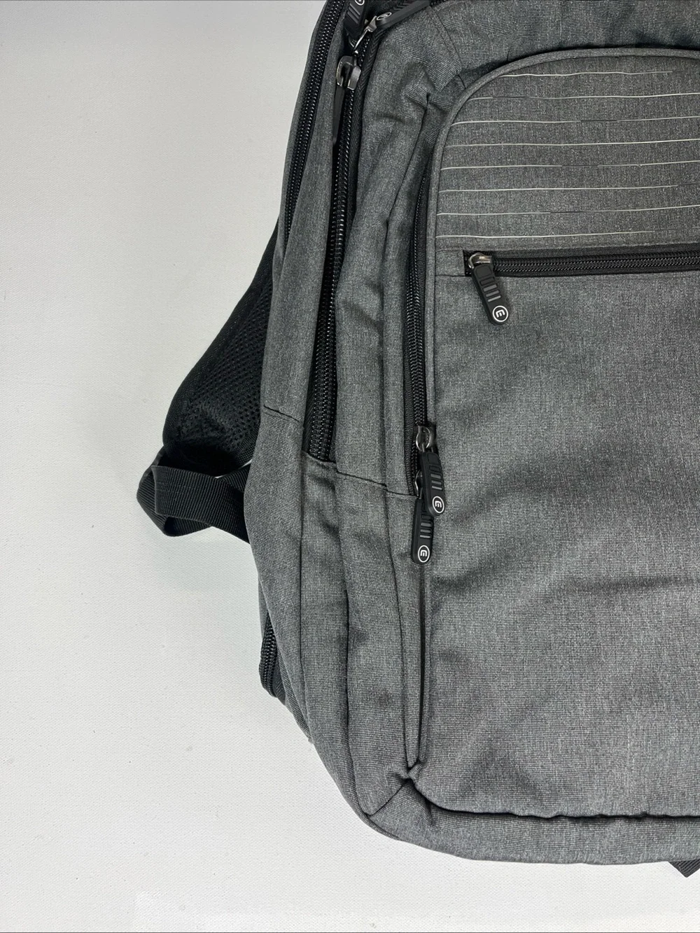Travis Mathew 22L Approach Backpack 15